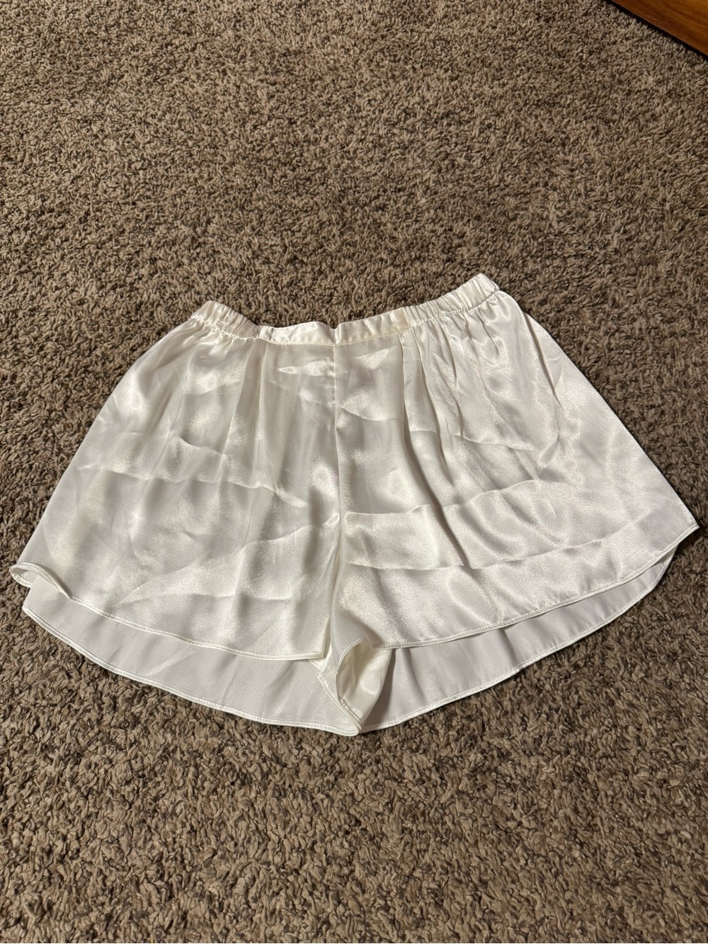 Victoria's Secret White Satin sleep shorts